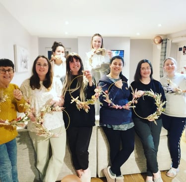 dried flower wreath making hen party