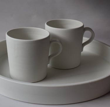 Serving Tray and standard Mug White 
