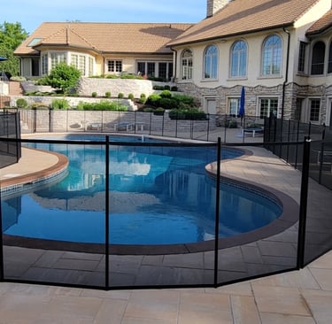 mesh pool fence