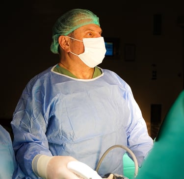 FMT is performed with high success by Dr. Kenan Yüce at Medikanus Clinic in Istanbul."