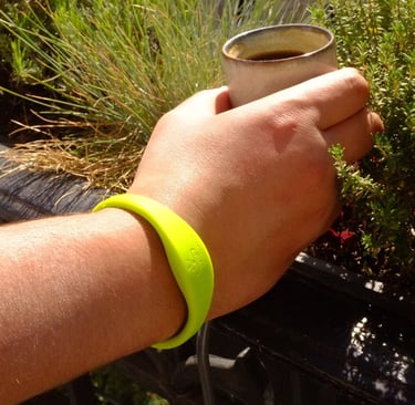 Bracelet RFID personnalisé avec logo vert pour serrures d'hôtel