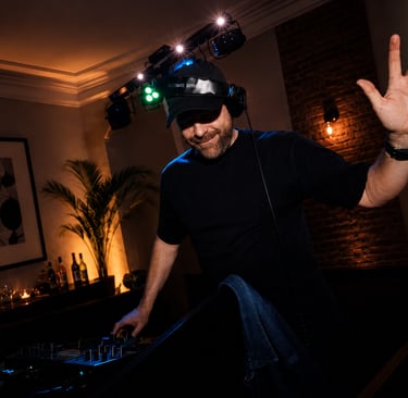 House music wedding dj - Bristol South West