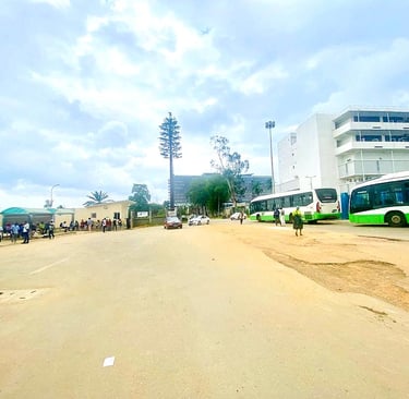L'entrée de UFR des sciences médicales d'Abidjan 