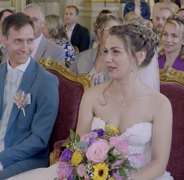 couple de mariés filmés dans la mairie de Rennes