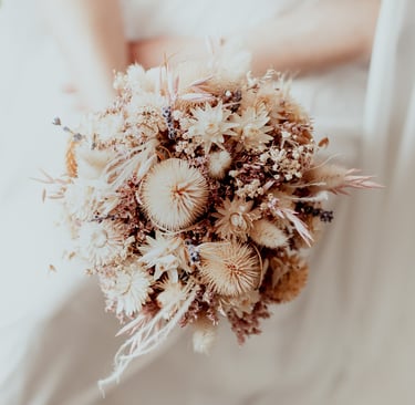 photographie d'un bouquet de fleurs séchées pour un mariage