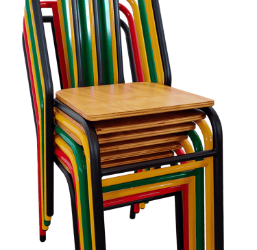 sillas de metal apilables