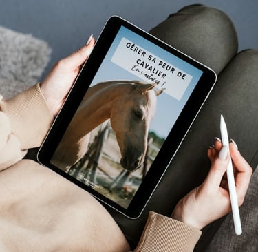 tablette prsentant un ebook sur la peur cheval
