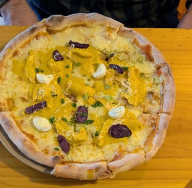 Aji de gallina pizza