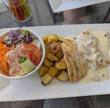 Chicken with mushroom sauce at Mamashana Cafe Restaurante in Nazca