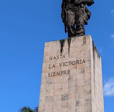 Che Monument in Santa Clara - Hasta la victoria siempre