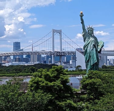 Statue of Liberty replica in Odaiba Daiba Tokyo bay