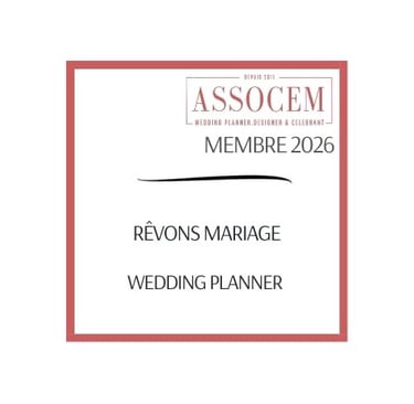 Macaron indiquant que Rêvons Mariage est membre de l'Assocem 2026