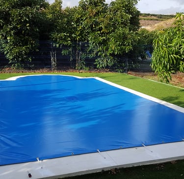 TOLDOS CUBRE PISCINAS
