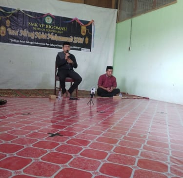 Kegiatan Isra Mi'raj di SMK Rigomasi