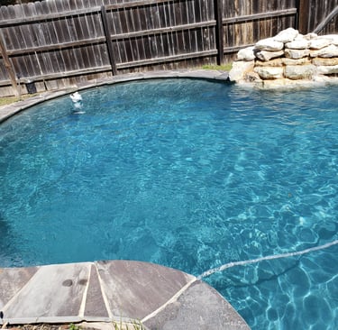 78257 San Antonio Texas swimming pool cleaning service