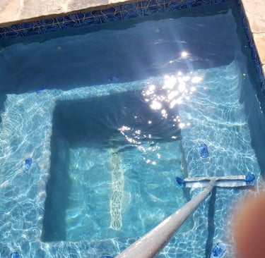 78260 San Antonio Texas swimming pool cleaning service