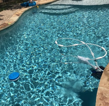 78212 San Antonio Texas swimming pool cleaning service