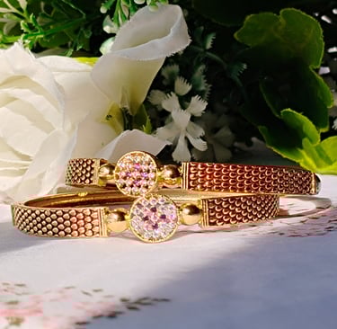 Designer bracelet with setting stones