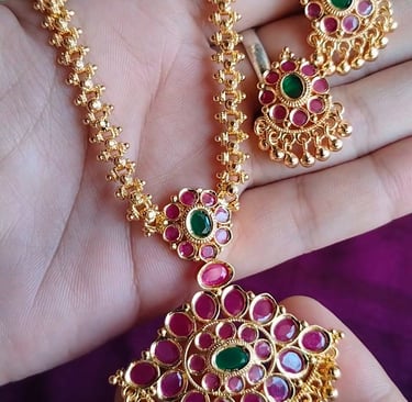 Designer south necklace from Amira Jewels