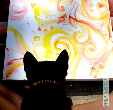Chaton qui observe la construction de la compositio, paraissant s'inspirer de l'image du félin royal.