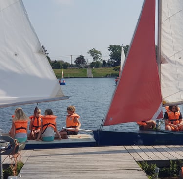 Kinder in der Segelschule VI