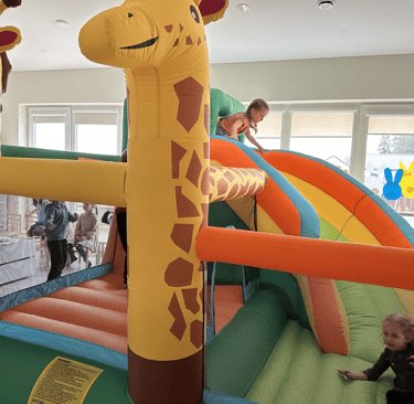 pripučiamas safari batutas 