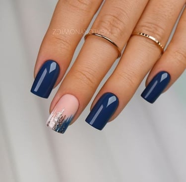 Uñas Azul Marino