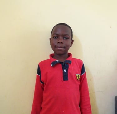 Non sponsored child waiting for your sponsoring