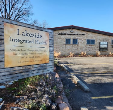 Lakeside Integrated Health Building and Sign