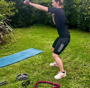 photo8 exercice avec tenue d'électrostimulation