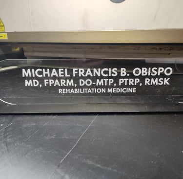 Acrylic Medical Specialist Desk Sign