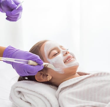 Deep cleansing facial treatment in Perumbakkam spa for oily skin