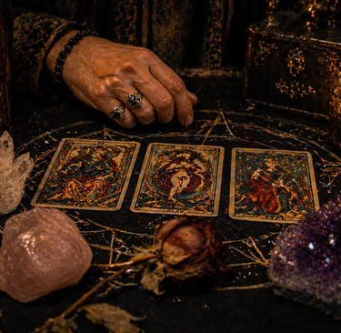 consulta tarot online por whatsapp com cartas e cristais