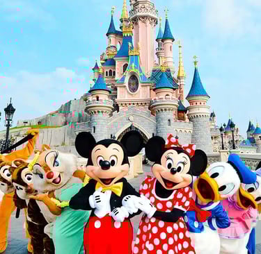 Explore top attractions at Disneyland Park and Walt Disney Studios Park.