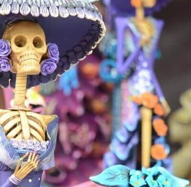 Catrinas de Capula - Tour noche de muertos saliendo de morelia