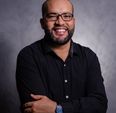 Assessoria Editorial  - Eduardo Macedo - Novos Negócios