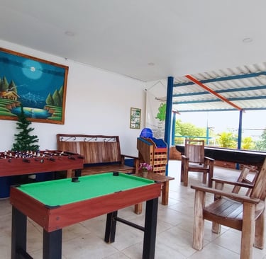 Futbolin en la zona de juegos del Hotel Palmas de Santa Helena en Quimbaya Quindío