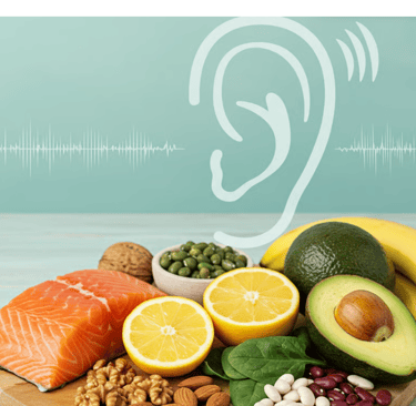 Alimentos ricos em nutrientes para saúde auditiva: salmão, abacate, nozes, vegetais e legumes