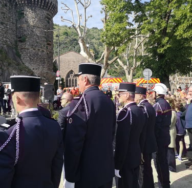 Cérémonie solenelle du 8 mai 1945 au monument aux morts de Tournon sur Rhône