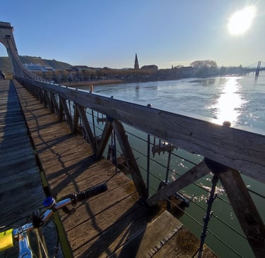 Photo du Rhône prise depuis la passerelle M. Seguin à Tournon sur Rhône