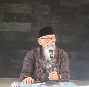 Bapak Sumarsono Pendiri Yayasan Darul Qur'an Al Karim Baturraden