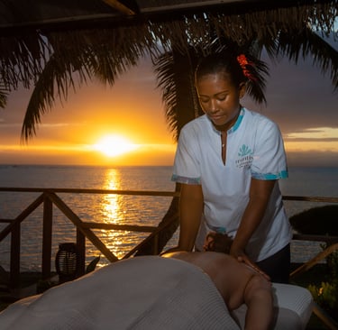 Couples treatment room(s), body treatments, body scrubs, facials