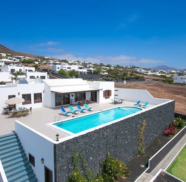 Chalet Casa Paula (Bajo los riscos,22. Playa Blanca, Yaiza, CN, 35580), photo by Expedia