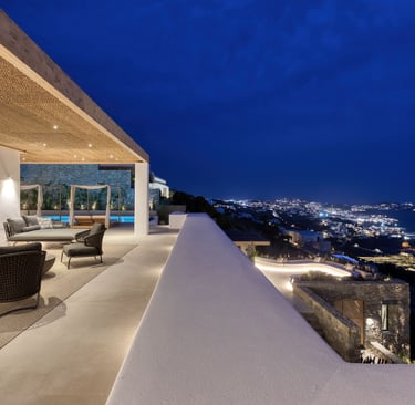 Mykonos Silver Breeze Villa (photo courtesy of Expedia)