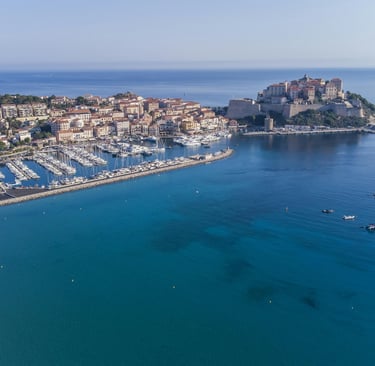 Calvi, France (photo by https://www.pexels.com/@tom-326107668/ on Pexels)