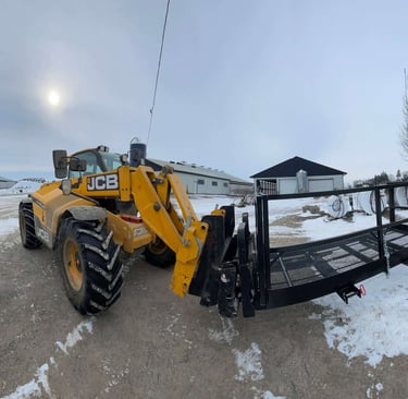 telehandler/zoom boom lifting a 4x9 man basket work platform