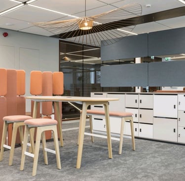 Espace réfectoire aménagé au travail pour améliorer la qualité de vie au travail