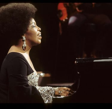 roberta flack at the piano