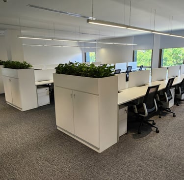 KONTRAKTOR KANTOR