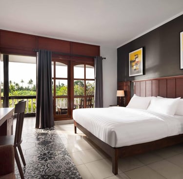 Kontraktor Hotel - Brits Lovina Bali